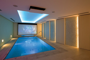 Illusion San Pedro de Alcantara cinema room