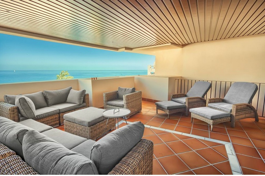 Bo Concept Muubs Lazise and Verona Chairs