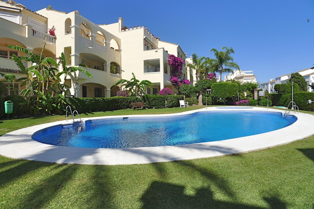 property doctor sean woolley cloud nine spain