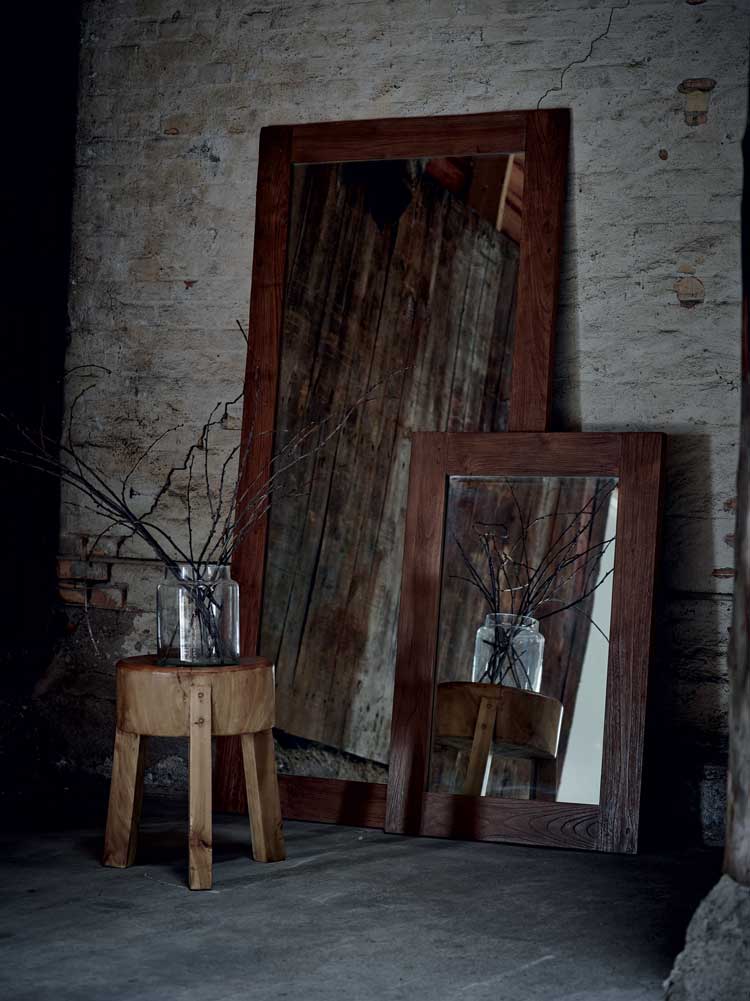 Mirror, mirror on the wall... - Home and Lifestyle Magazine