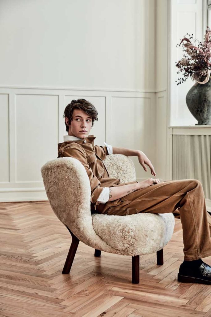 The Easy Chair - H&L Magazine