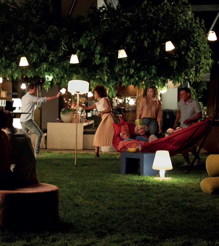 LIGHTING UP the outdoors - Home and Lifestyle Magazine