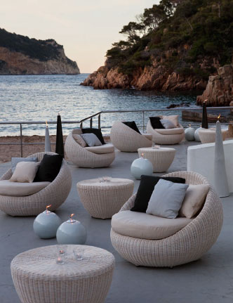 Outdoor Living - Home and Lifestyle Magazine