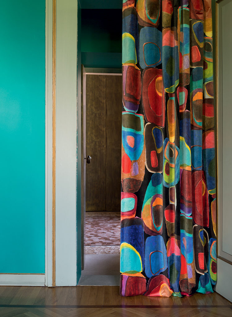 Chic Fabric Trends - Home and Lifestyle Magazine